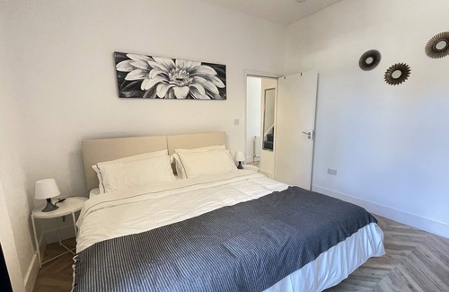 Northumberland Park Casa | Luxury House With Garden Close To The Stadium