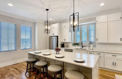 Downtown Casa | Luxury in Perfect Location, North Carolina 1379