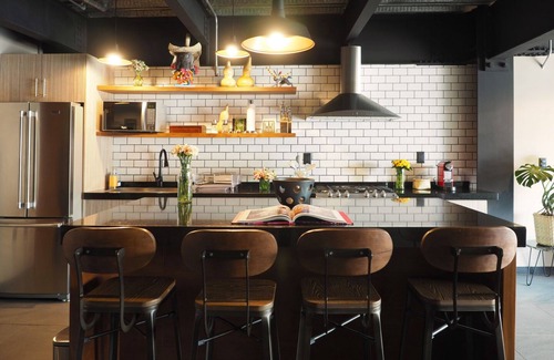 Granada Apartamento | Luxury Industrial-style with Balcony in Polanco, Mexico City.