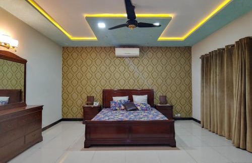 Lahore Hotel | Luxury inn