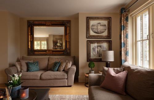 Kenmare Casa | Luxury Interior Designed 4 Bedroom Villa, Kenmare