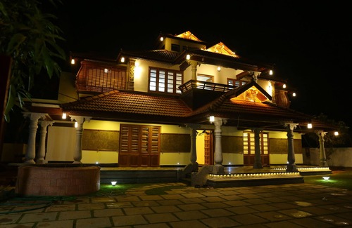 Alwaye Casa | Casa de familia de lujo en Kerala, la más barata, con piscina cerca del aeropuerto de Kochi