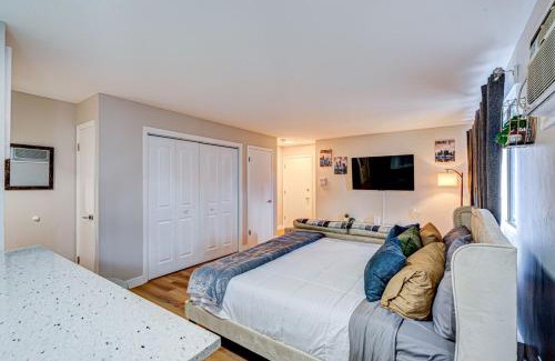 O'Hare Apartamento | Luxury King Bed in Family Friendly Location