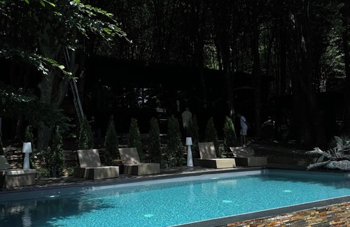 Tesila Cama Y Desayuno | Luxury Lake House & Glamping
