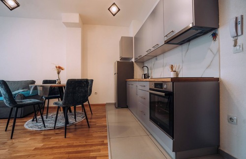Ohrid Apartamento | Luxury Lake Nearby Free Parking Pet Friendly APT