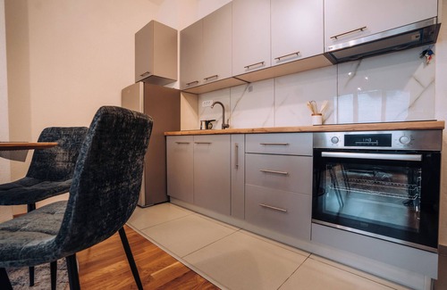 Ohrid Apartamento | Luxury Lake Nearby Free Parking Pet Friendly APT