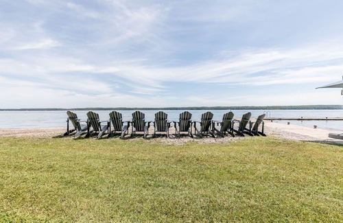 Oro-Medonte Casa | Luxury Lake on House Shanty Bay