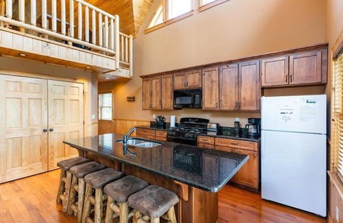 Vonore Cabina | Luxury Lakefront Cabin