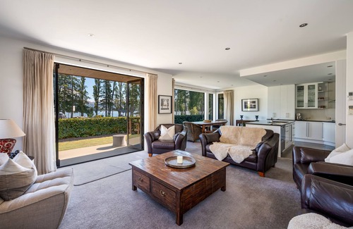 Wanaka Casa | Casa de lujo frente al lago con vistas sensacionales