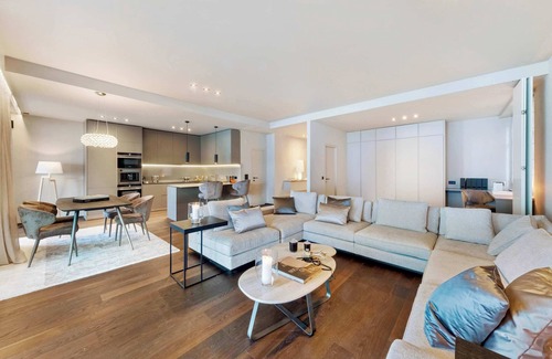 Montreux Apartamento | Luxury Lakefront Loft in Montreux Swiss Reviera