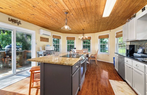 Littleton Casa | Luxury Lakeside Cabin - A Stone's Throw