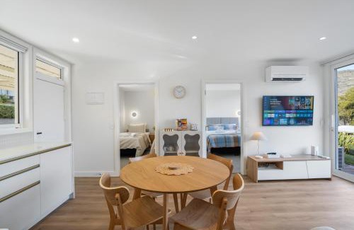 Frankton Casa | Luxury Lakeside Landing