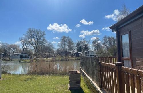Tattershall Casa | Luxury Lakeside Lodge L1 with hot tub situated at Tattershall Lakes Country Park