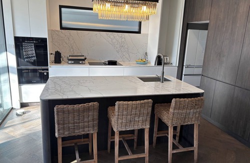 Balmain Casa | Luxury large family home in the very heart of Balmain