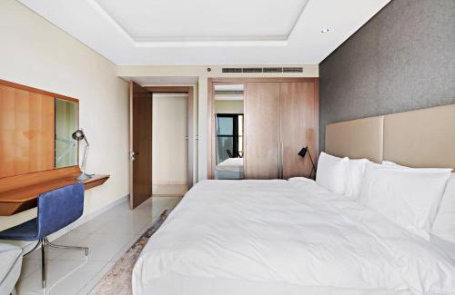 Business Bay Apartamento | Luxury Living 3BR High Rise with Burj Khalifa View