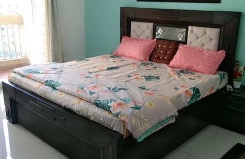 Greater Noida Apartamento | Luxury Living A-702 in Greater Noida
