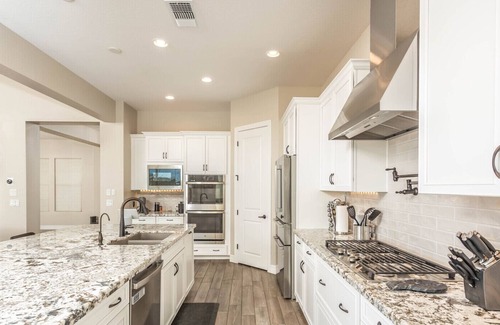 Starlight Estates Casa | LUXURY LIVING FOR SUPERBOWL