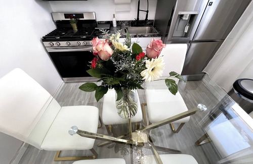 Southeast Yonkers Casa | Luxury Living in the Heart of NY!