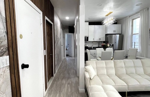 Southeast Yonkers Casa | Luxury Living in the Heart of NY!
