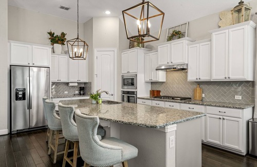 Boerne Casa | Luxury, location and amenities! Nice home, located near Boerne & Six Flags!