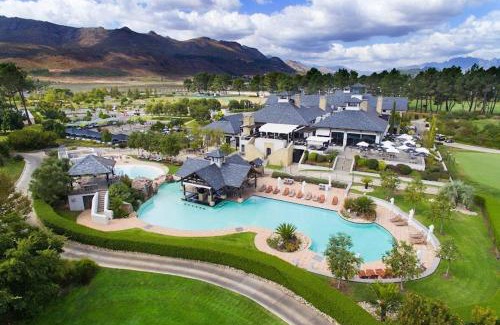 Cape Winelands Casa | Luxury Lodge 5F, Pearl Valley Golf Estate