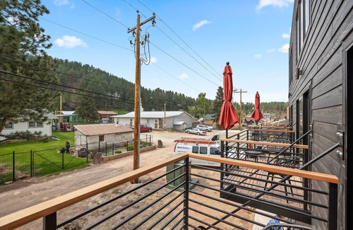 Hill City Apartamento | Luxury Loft 3 on Main Street