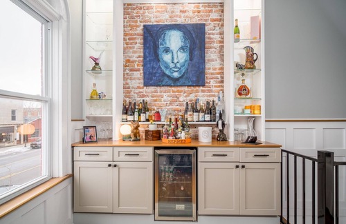 Westfield Condominio | Luxury Loft in the Heart of charming Westfield, NY