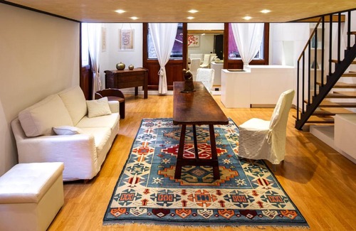 San Marco Apartamento | Luxury Loft next to Saint Mark