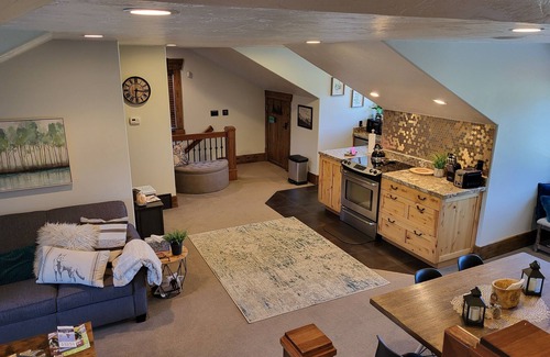 Midway Casa | LUXURY Loft on Multi-Million 4 acre Estate in charming, Swiss town