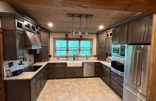 Boonville Cabina | Luxury Log Cabin Living