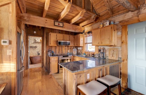 Vesta Cabina | Luxury Log Cabin|Copper Tub|Starry Skies|Gas Logs