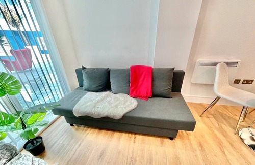 Hanger Hill Apartamento | Luxury London New Modern Apartment next to Tube⭐️