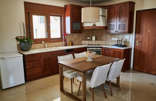 Pallini Casa | Luxury Maisonette with Pool