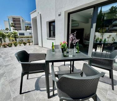 Paphos Apartamento | Luxury Maisonette with Terrace