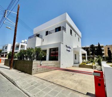 Paphos Apartamento | Luxury Maisonette with Terrace