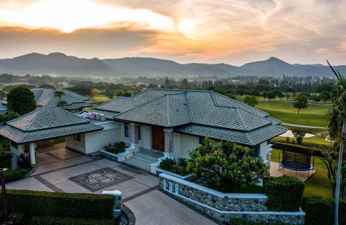 Hin Lek Fai Villa | Luxury Mansion On Golf Course(BMG5)