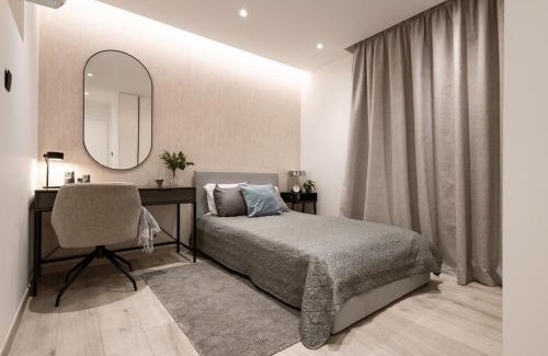 Limassol Apartamento | Luxury Marina Beach Stay