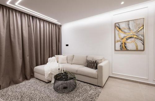 Limassol Apartamento | Luxury Marina Beach Stay