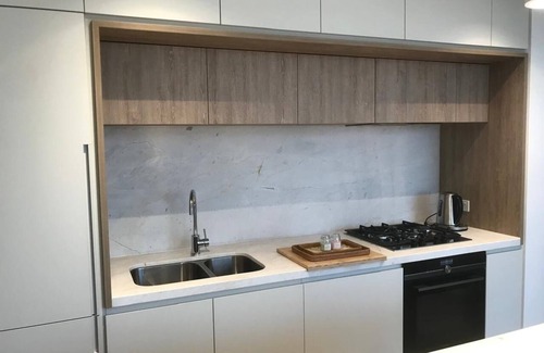 Docklands Apartamento | Luxury Melbourne Retreat with Stunning City Views
