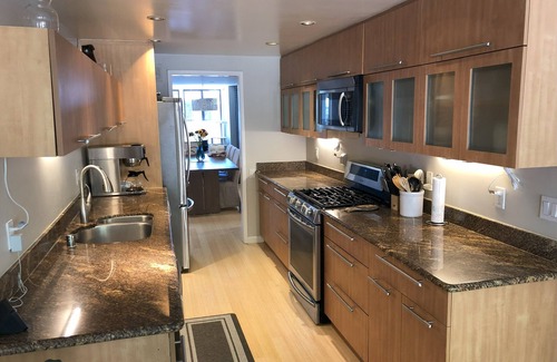 Diamond Heights Casa | Luxury Mid-century Modern Perch in Diamond Heights San Francisco