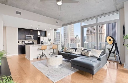 Midtown Apartamento | Luxury Midtown Retreat 2BR 2BA