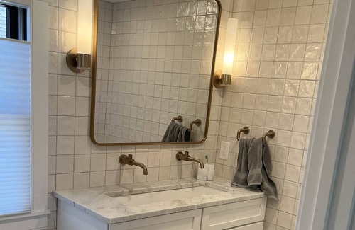 Misquamicut Casa | Luxury Misquamicut Experience at Our Newly Renovated 3BR+Office Home