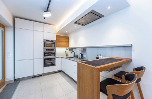 Karlin Apartamento | Luxury modern flat on the river bank with parking