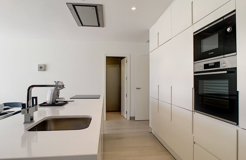 Lo Rufete Apartamento | Apartamento moderno de lujo, wifi, piscina y terraza