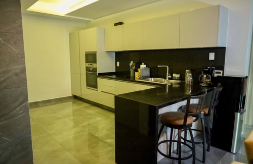 Akumal Apartamento | Luxury & Modern Apt in The Jungle Garden Pool 03A