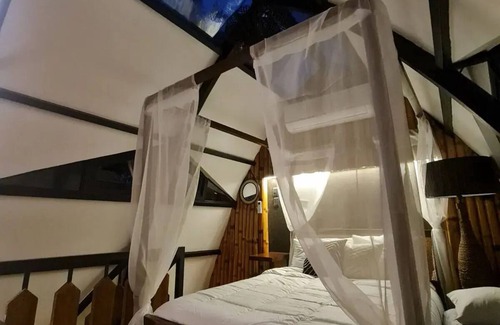 Pulilan Complejo | Luxury Modern Cabin in Bulacan w/ Pool Near Manila