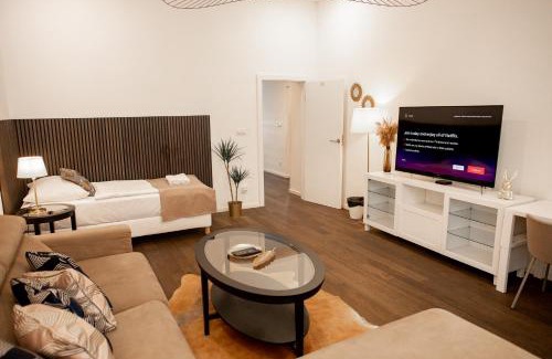 Josefov Apartamento | Luxury Modern Designed Oldtown Apartment
