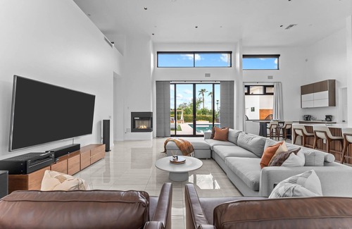 Shea North Estates Casa | Luxury Modern Estate – Private Resort with Pool & Spa