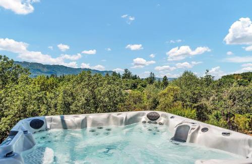 Fetters Hot Springs-Agua Caliente Casa | Luxury Modern Home with Views - 3 Acres, 4000 Sq Ft