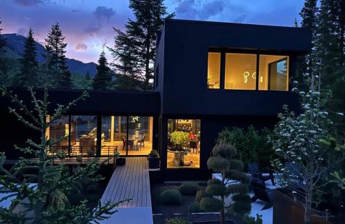 Sundance Casa | Luxury Modern Mountain Home